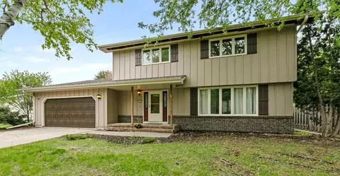 3667 Evergreen Rd N, Fargo, ND 58102