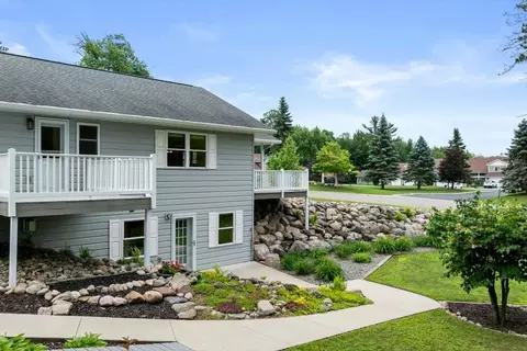 Exterior - 808 5th St S, Walker, MN 56484 photo 7 of 14