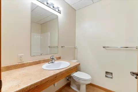 Bath - 808 5th St S, Walker, MN 56484 photo 4 of 4