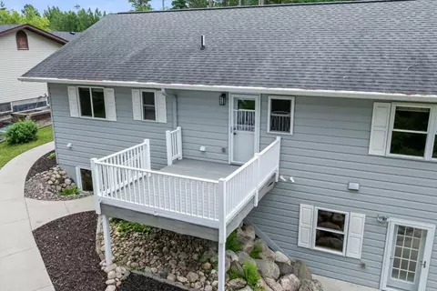 Exterior - 808 5th St S, Walker, MN 56484 photo 4 of 14