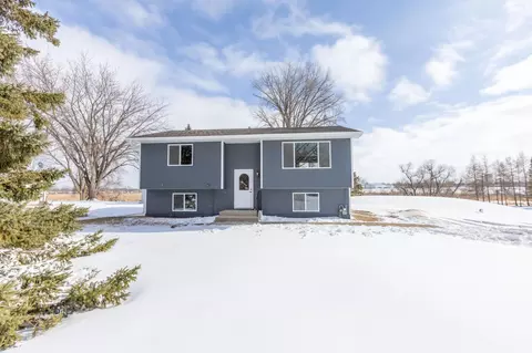 5622 Jeffery Ave SW, Howard Lake, MN 55349