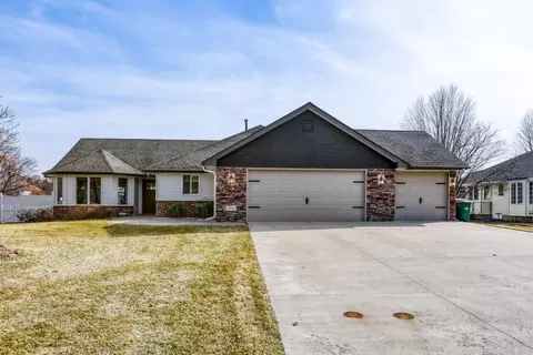 3298 139th Ln NW, Andover, MN 55304