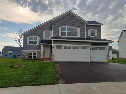 1021 NW 2nd St NW, Delano, MN 55328