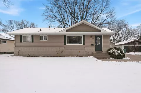 6712 Ewing Ave N, Brooklyn Center, MN 55429