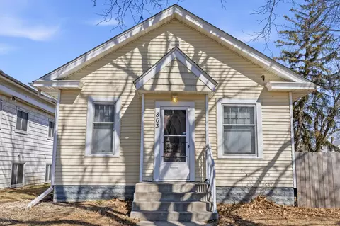 863 Sherburne Ave, Saint Paul, MN 55104