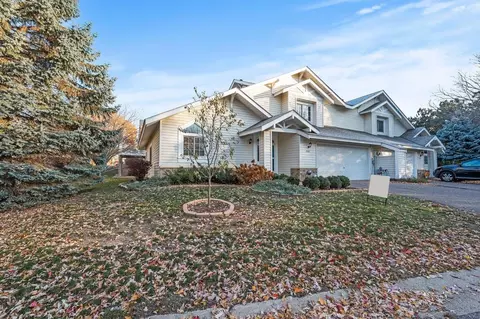2909 Devonshire Cir #E, Woodbury, MN 55125
