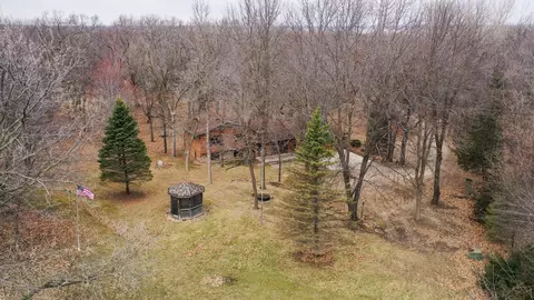 9415 65th St NE, Albertville, MN 55301