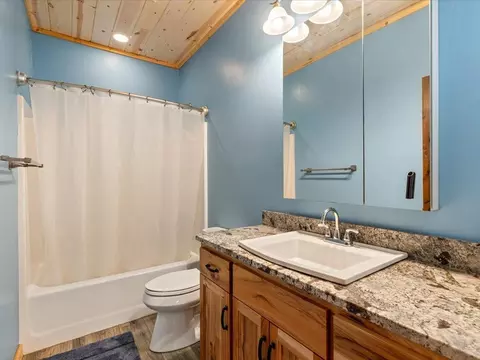 Bath - 2149 Birch Park Dr NW, Backus, MN 56435 photo 2 of 2
