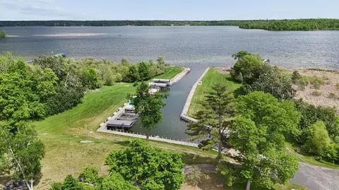 454 Wagon Wheel Dr SE #17, Bemidji, MN 56601