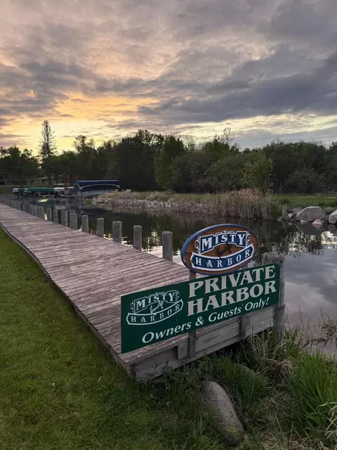 454 Wagon Wheel Dr SE #17, Bemidji, MN 56601
