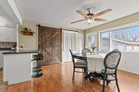 Dining - 409 S 2nd St, Marshall, MN 56258 photo 4 of 5