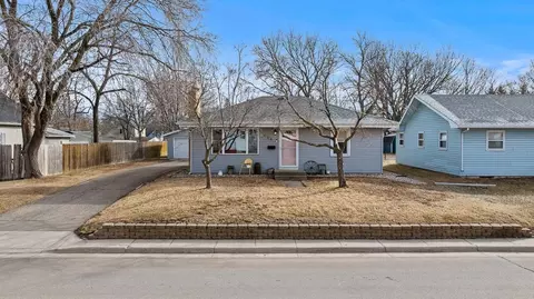 Exterior - 409 S 2nd St, Marshall, MN 56258 photo 2 of 11