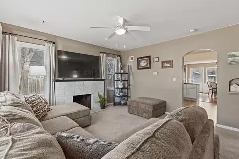 Living - 409 S 2nd St, Marshall, MN 56258 photo 3 of 3