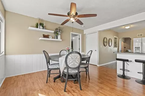 Dining - 409 S 2nd St, Marshall, MN 56258 photo 2 of 5
