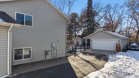 909 4th Ave E, Sartell, MN 56377