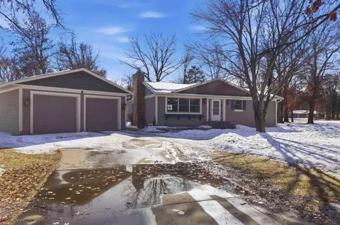 Exterior - 4733 Oak St, Baxter, MN 56425 photo 2 of 5