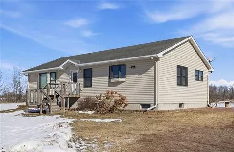 2496 Jade St, Mora, MN 55051