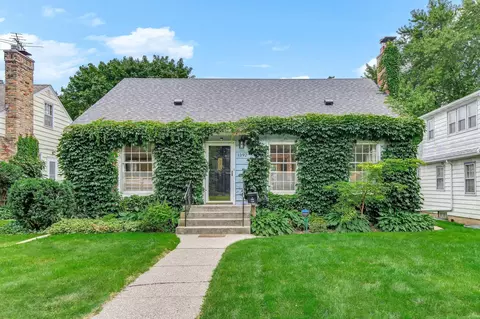 1392 Scheffer Ave, Saint Paul, MN 55116