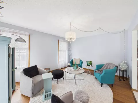 Living - 3 Walnut Cir, Saint Cloud, MN 56304 photo 1 of 3