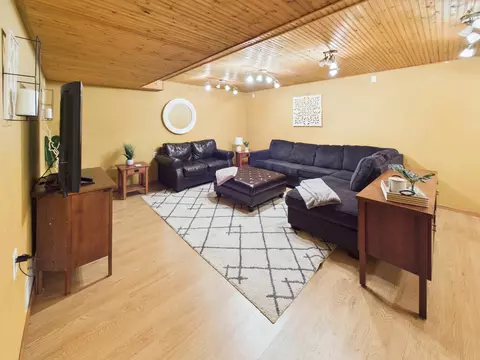 Living - 3 Walnut Cir, Saint Cloud, MN 56304 photo 3 of 3