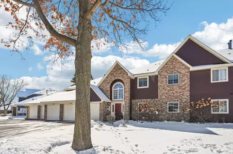 2545 Concord Way #115, Mendota Heights, MN 55120
