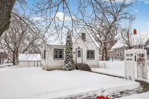 201 1st Ave NW, Buffalo, MN 55313