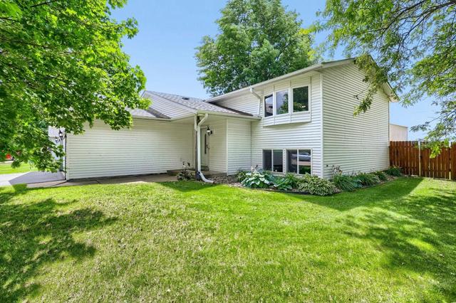 413 Tiffany Dr, Hastings, MN 55033