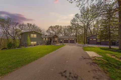 5775 115th St E, Northfield, MN 55057