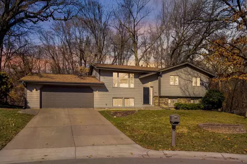 6576 Forestview Ln N, Maple Grove, MN 55369