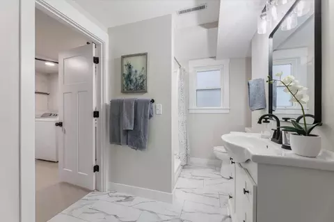 Bath - 4835 Drake St, Maple Plain, MN 55359 photo 3 of 5