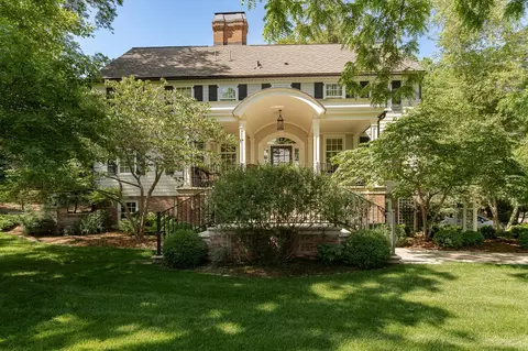 821 8th Ave SW, Rochester, MN 55902