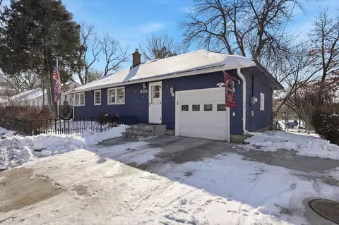 Exterior - 400 Mill St, Excelsior, MN 55331 photo 2 of 13
