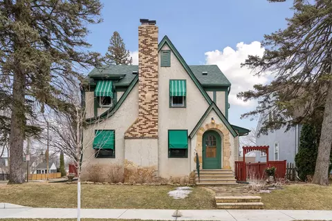 45 15th Ave N, Hopkins, MN 55343