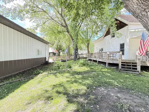 Exterior - 135 N Petrick St, Appleton, MN 56208 photo 10 of 12