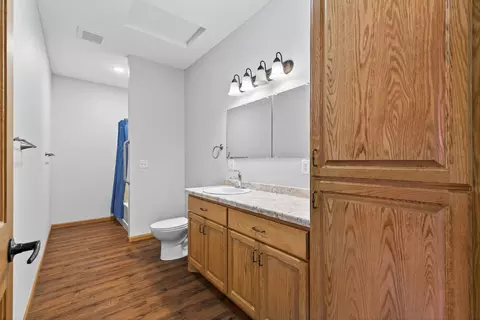 Bath - 491 Roosevelt Rd S, Onamia, MN 56359 photo 5 of 6