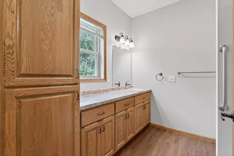 Bath - 491 Roosevelt Rd S, Onamia, MN 56359 photo 3 of 6