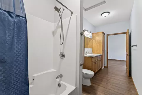 Bath - 491 Roosevelt Rd S, Onamia, MN 56359 photo 6 of 6
