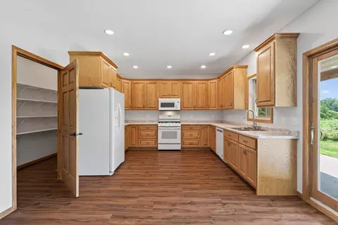 Kitchen - 491 Roosevelt Rd S, Onamia, MN 56359 photo 1 of 1