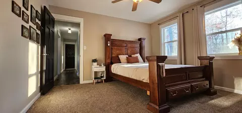 Bedroom - 15947 Beaver Dam Rd, Brainerd, MN 56401 photo 1 of 4