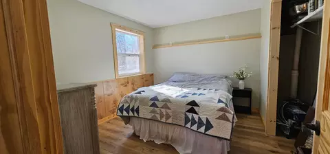 Bedroom - 15947 Beaver Dam Rd, Brainerd, MN 56401 photo 4 of 4