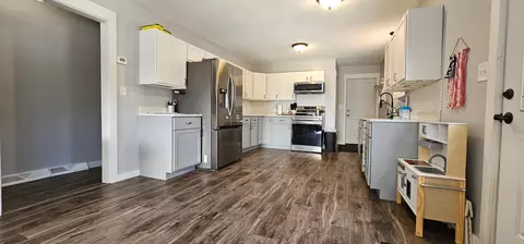 Kitchen - 15947 Beaver Dam Rd, Brainerd, MN 56401 photo 2 of 4