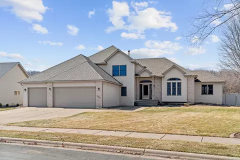 1393 Jefferson St, Hastings, MN 55033