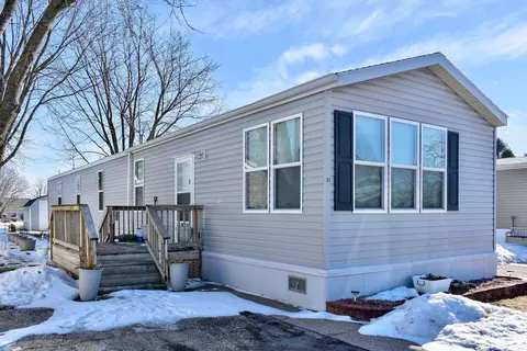 83 S Elm St, Lewiston, MN 55952
