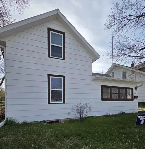 424 23rd Ave N, Saint Cloud, MN 56303