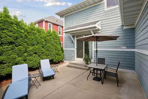 Exterior - 1612 Summit Hl, Eagan, MN 55122 photo 4 of 10