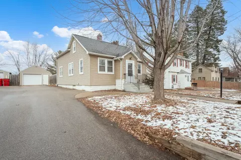 201 10th St SE, Rochester, MN 55904
