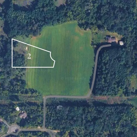 lot2 Glen Oaks Dr, River Falls, WI 54022