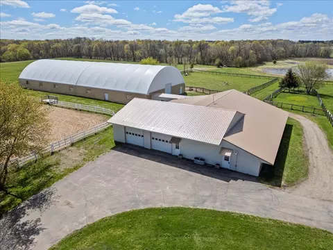 4251 115th St SE, Delano, MN 55328