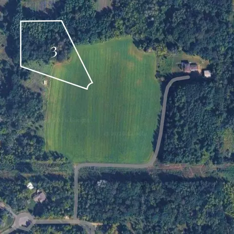 lot3 Glen Oaks Dr, River Falls, WI 54022