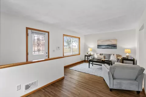 4534 Dupont Ave N, Minneapolis, MN 55412
